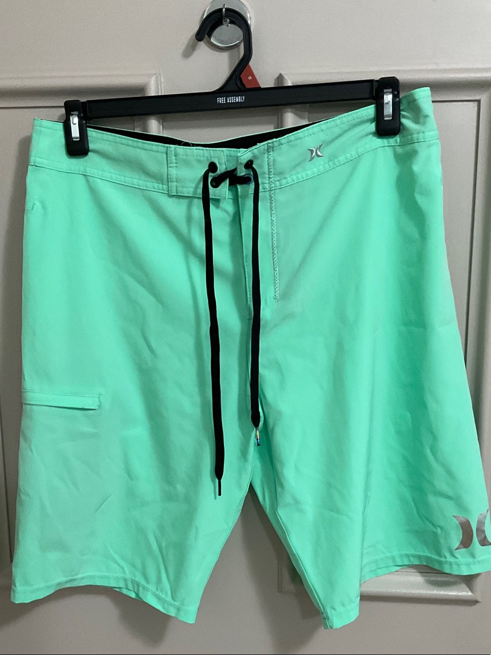 Hurley Mint Green Men’s Swim Board Shorts with Black Drawstring, 33